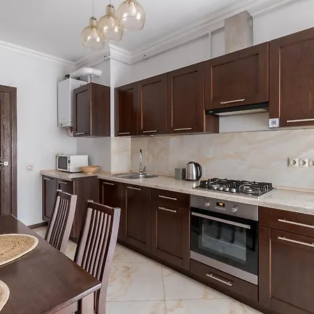 Inshiapartment On Kulisha Str 2 Львов