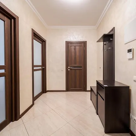 アパート Inshiapartment On Kulisha Str 2 *