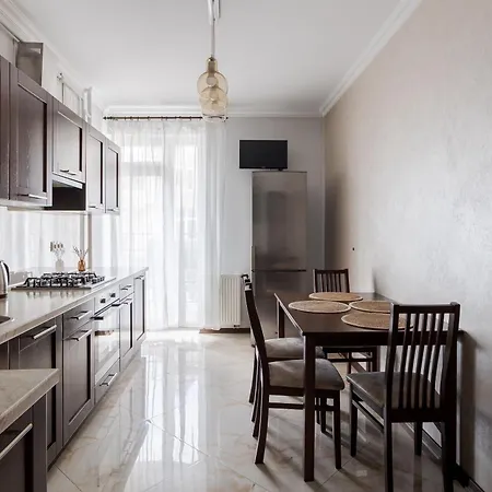 Апартаменты Inshiapartment On Kulisha Str 2 Львов