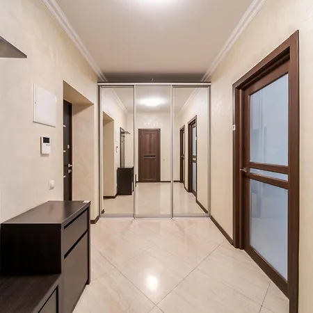 アパート Inshiapartment On Kulisha Str 2